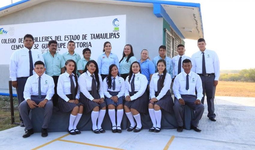 Toma de fotografía de graduación