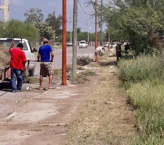 Limpieza del Bulevar entrada a Dolores