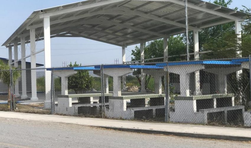 Inauguración de techumbre en Guadalupe Victoria